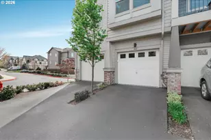 17126 SW Snowdale St, Beaverton, OR 97007 - Photo 2