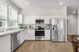 17126 SW Snowdale St, Beaverton, OR 97007 - Photo 4