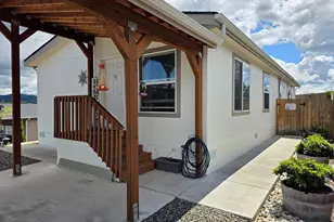 285 Deschutes Ln, Roseburg, OR 97471 - Photo 6