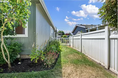 3220 Crescent Ave #82, Eugene, OR 97408 - Photo 40