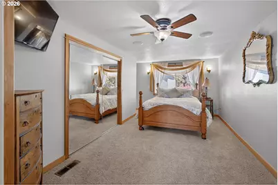 4500 NW 52nd St, Redmond, OR 97756 - Photo 16