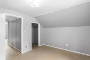 10059 NE Beech St, Portland, OR 97220 - Photo 24