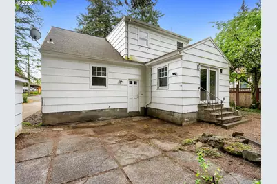 10059 NE Beech St, Portland, OR 97220 - Photo 36