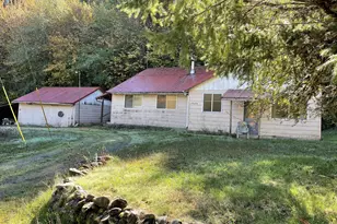 39688 Row River Rd, Dorena, OR 97434 - Photo 2