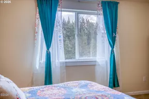 11995 NW Thompson St, Seal Rock, OR 97376 - Photo 18