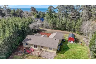 11995 NW Thompson St, Seal Rock, OR 97376 - Photo 4