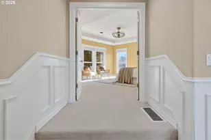 3684 NW Loriann Dr, Portland, OR 97229 - Photo 22