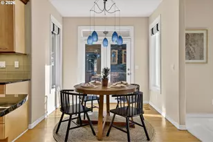 3684 NW Loriann Dr, Portland, OR 97229 - Photo 14