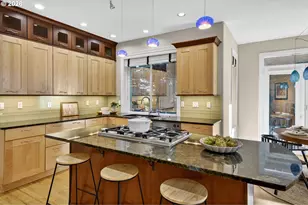 3684 NW Loriann Dr, Portland, OR 97229 - Photo 12