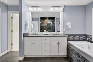 3684 NW Loriann Dr, Portland, OR 97229 - Photo 28