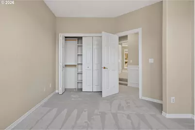 3684 NW Loriann Dr, Portland, OR 97229 - Photo 32