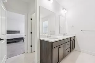 2751 Dahlia Dr, West Linn, OR 97068 - Photo 34