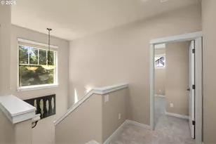 102 NE 64th Terrace, Hillsboro, OR 97124 - Photo 14