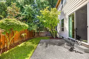 102 NE 64th Terrace, Hillsboro, OR 97124 - Photo 26