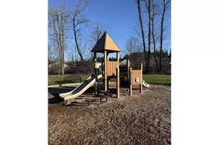 422 NE Greenway Dr, Estacada, OR 97023 - Photo 32