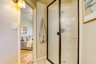 12525 SE Ridgecrest Rd, Happy Valley, OR 97086 - Photo 18