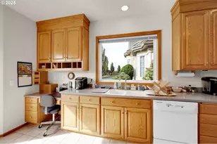 3328 Lakemont Dr, Eugene, OR 97408 - Photo 20