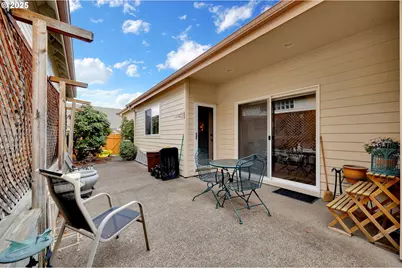 3328 Lakemont Dr, Eugene, OR 97408 - Photo 42