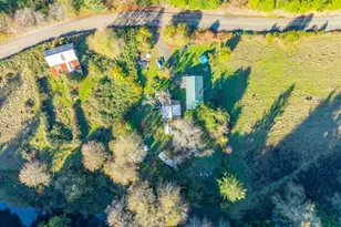 61565 Fairview Rd, Coquille, OR 97423 - Photo 24