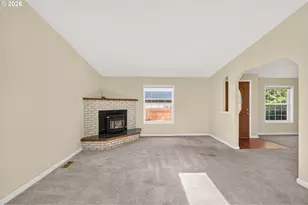 1282 E 3rd St, Lafayette, OR 97127 - Photo 18