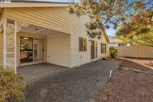 15139 NE Summerplace Dr, Portland, OR 97230 - Photo 32