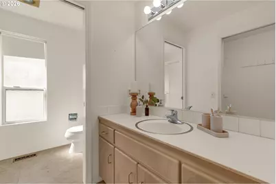 15139 NE Summerplace Dr, Portland, OR 97230 - Photo 24