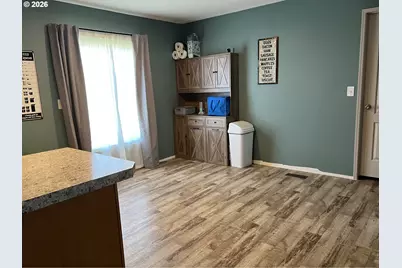 92063 Spicer Ln, Springfield, OR 97478 - Photo 10