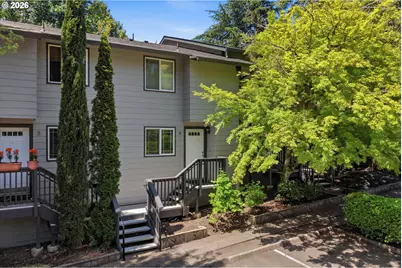 29750 SW Courtside Dr #6, Wilsonville, OR 97070 - Photo 2