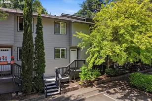 29750 SW Courtside Dr, Wilsonville, OR 97070 - Photo 2