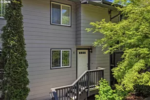 29750 SW Courtside Dr, Wilsonville, OR 97070 - Photo 1