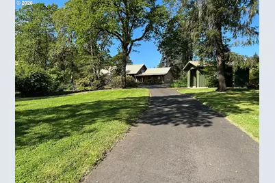 29821 Jeans Rd, Veneta, OR 97487 - Photo 1