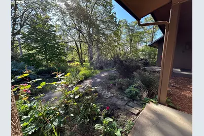 29821 Jeans Rd, Veneta, OR 97487 - Photo 30