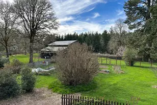 29821 Jeans Rd, Veneta, OR 97487 - Photo 30