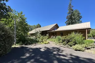 29821 Jeans Rd, Veneta, OR 97487 - Photo 2