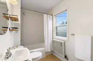 255 NE 61st Ave, Portland, OR 97213 - Photo 16