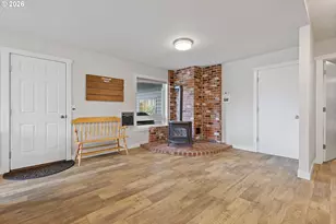 3335 Chinook Ave, Depoe Bay, OR 97341 - Photo 2