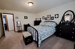 1254 Ostrander Ln, Cottage Grove, OR 97424 - Photo 18