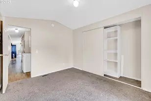 17655 Bluff Rd, Sandy, OR 97055 - Photo 32