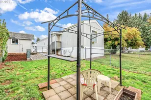 17655 Bluff Rd, Sandy, OR 97055 - Photo 38