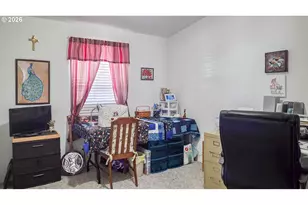 1000 E Central Ave, Sutherlin, OR 97479 - Photo 20