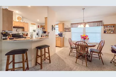 1000 E Central Ave #51, Sutherlin, OR 97479 - Photo 4