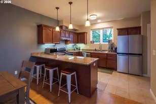 5527 NE 13th Ave, Portland, OR 97211 - Photo 4
