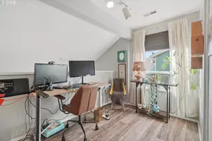 16641 SE Naegeli Dr, Portland, OR 97236 - Photo 20