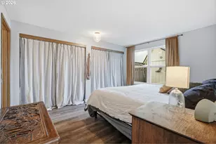 16641 SE Naegeli Dr, Portland, OR 97236 - Photo 14