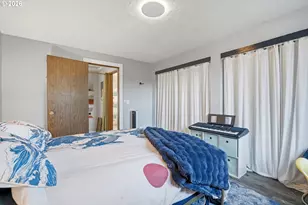 16641 SE Naegeli Dr, Portland, OR 97236 - Photo 22