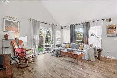 16641 SE Naegeli Dr, Portland, OR 97236 - Photo 6