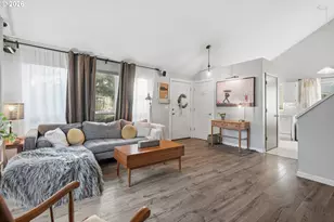 16641 SE Naegeli Dr, Portland, OR 97236 - Photo 4