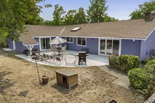 325 NW Orchard Dr, Portland, OR 97229 - Photo 36