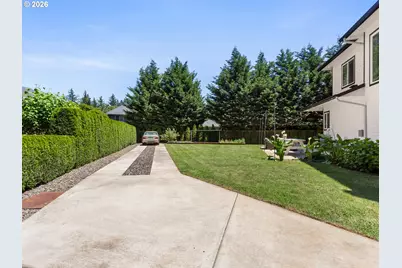 483 SW Cherry Park Rd, Troutdale, OR 97060 - Photo 8