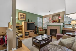 10813 SW Canterbury Ln, Tigard, OR 97224 - Photo 8